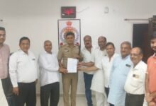 Photo of अग्रवाल समाज के खिलाफ कथित आपत्तिजनक टिप्पणियों पर एसपी के नाम ज्ञापन, जांच और कार्रवाई की मांग