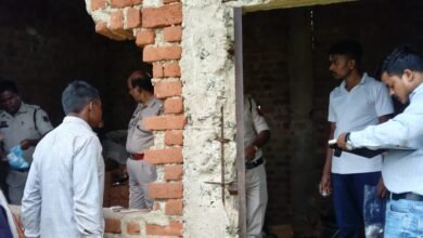 Photo of सुनसान बोर घर में मां-बेटी की खौफनाक हत्या! 10 माह की मासूम भी नहीं बची, लैलूंगा में सनसनी… एसएसपी ने खुद संभाली जांच की कमान