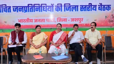 Photo of हर घर तिरंगा एवं समरसता संकल्प अभियान को जन-जन तक पहुँचाने कार्यकर्ता जुटें – विधायक गोमती साय